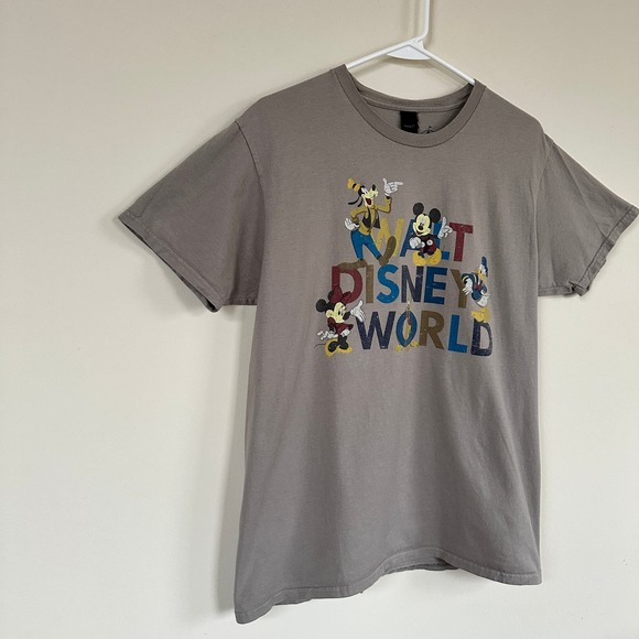 Disney Parks Walt Disney World T-Shirt Short Sleeve Mickey Mouse Crew Neck MED - Picture 4 of 10